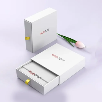 White Rigid Gift Boxes.webp