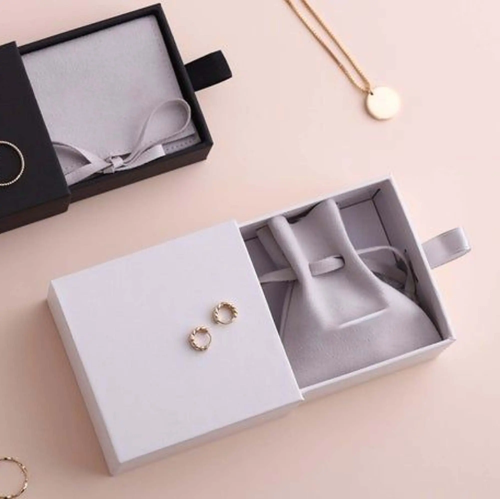 Earring Packaging.webp